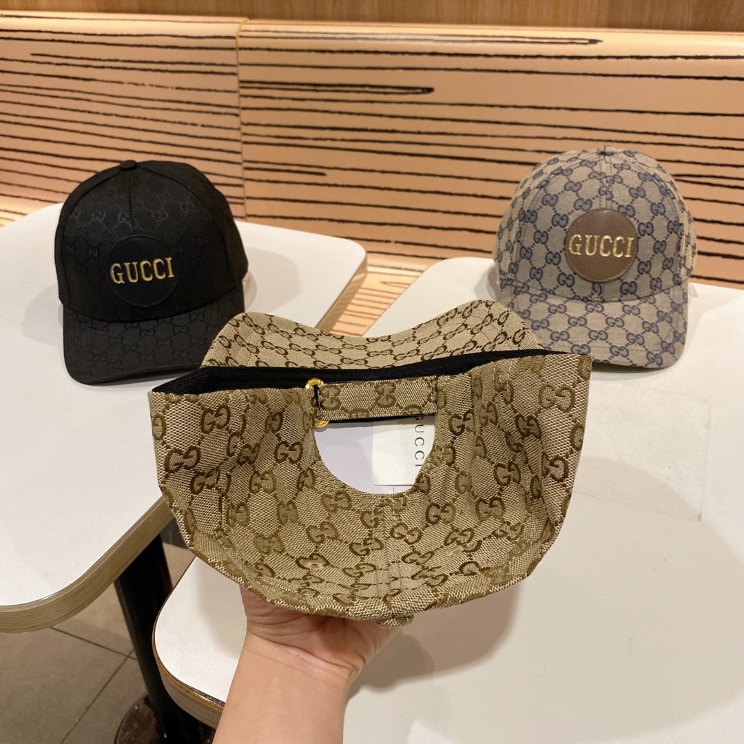 Fashion CD letter baseball cap