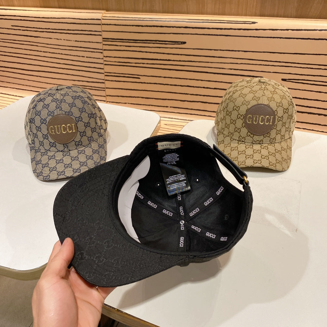 Fashion CD letter baseball cap