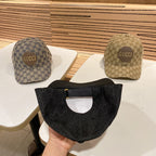Fashion CD letter baseball cap