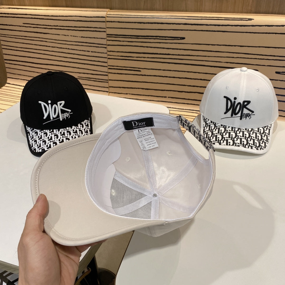 Fashion CD letter baseball cap