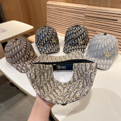 Fashion CD letter baseball cap