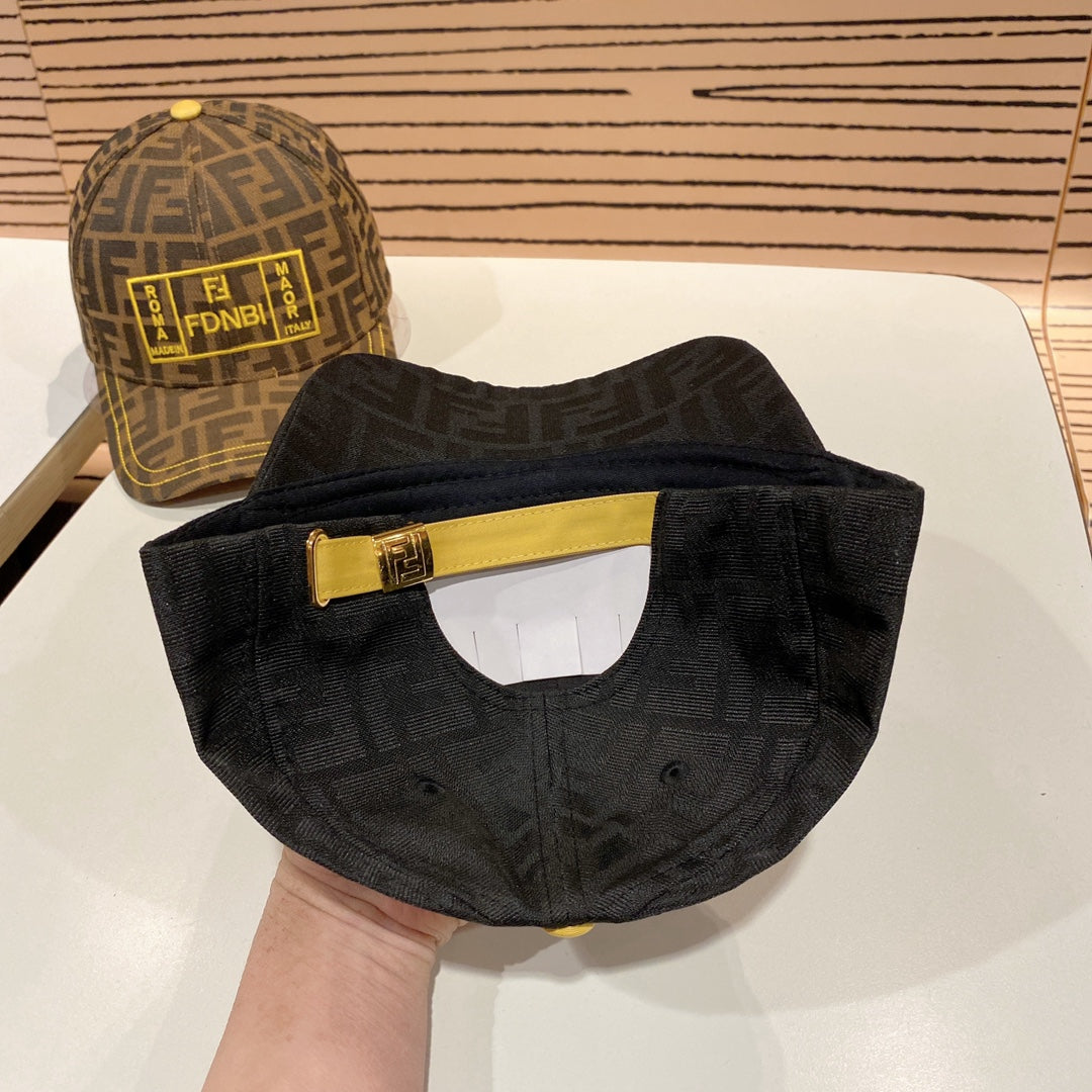 Fashion FF letter baseball cap