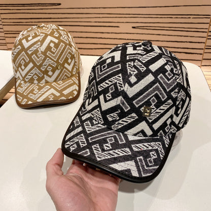 Fashion FF letter baseball cap
