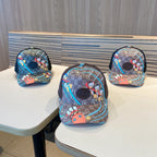 Fashionable four-leaf clover letter baseball cap