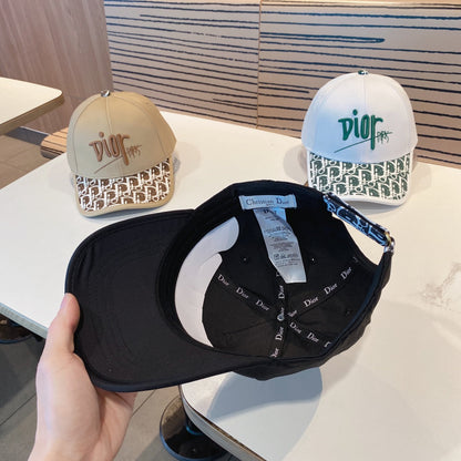 Fashion CD letter baseball cap