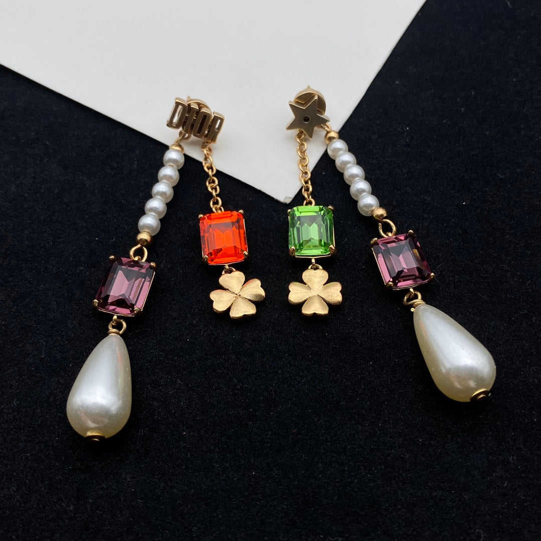 Fashion CD Earrings Bracelet Necklace All in One