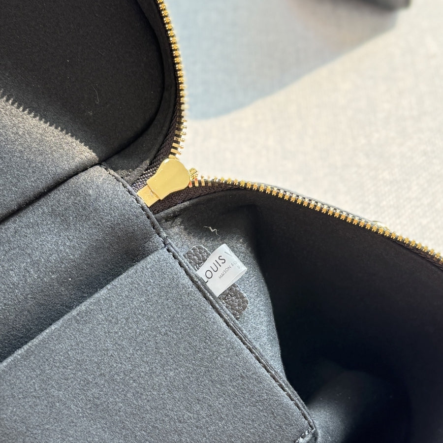 Fashion four-leaf clover letter handbag