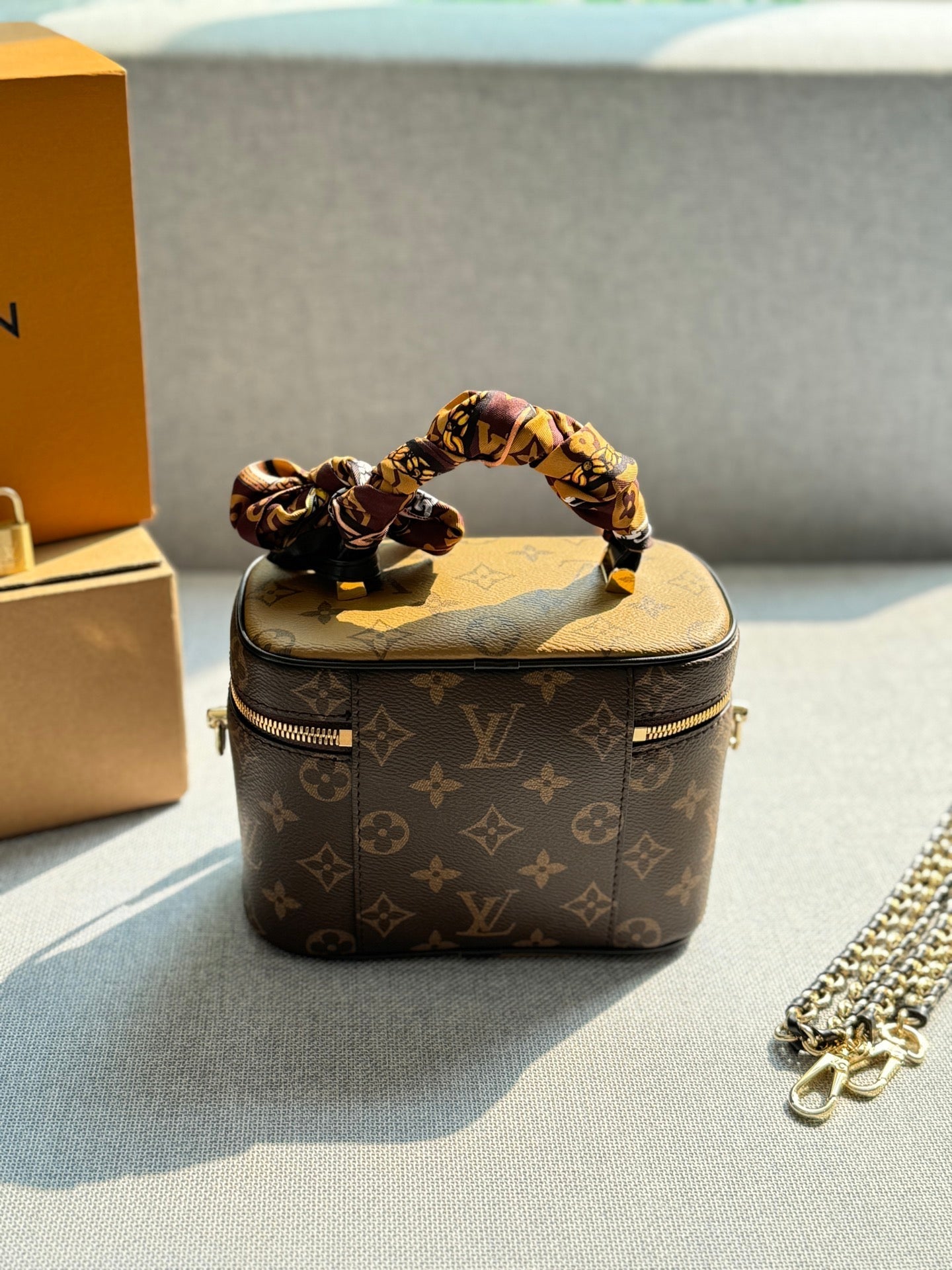 Fashion Clover Letter Handbag