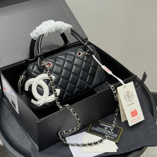 Fashion CC printed leather handbag