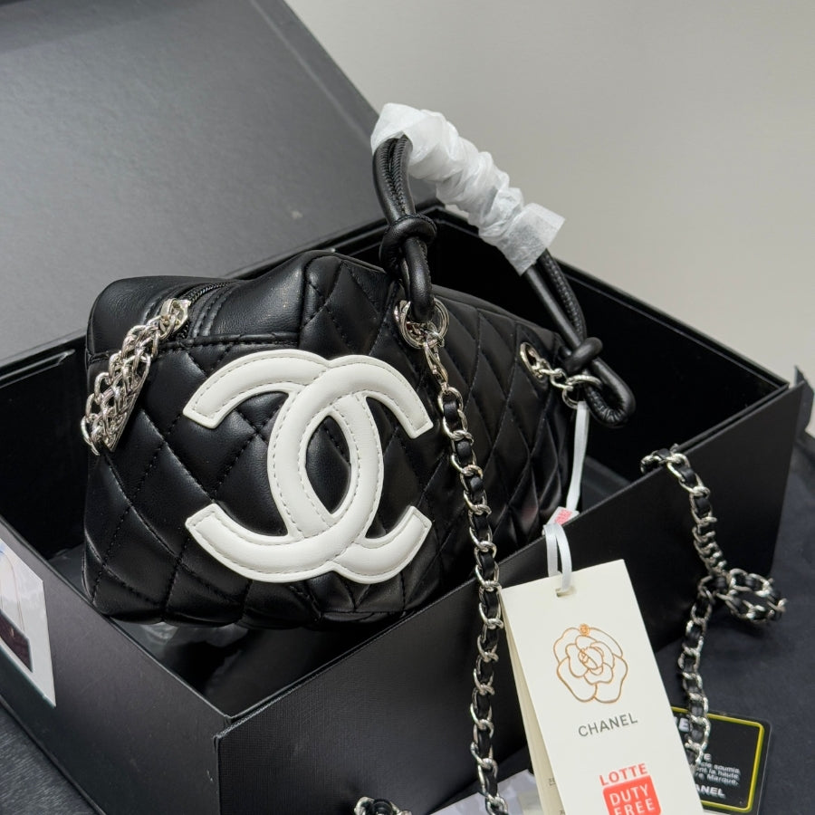 Fashion CC printed leather handbag