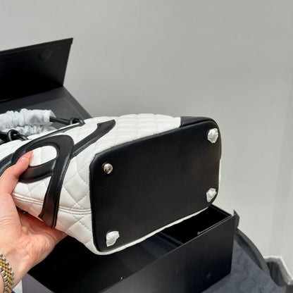 Fashion CC printed leather handbag