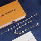 Fashion four-leaf clover pearl bracelet
