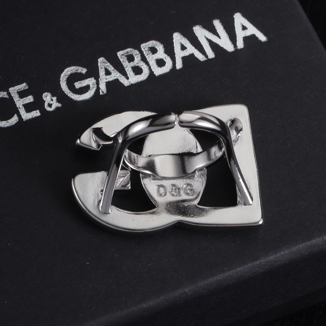 DG open ring