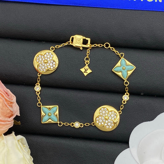 Fashion four-leaf clover bracelet