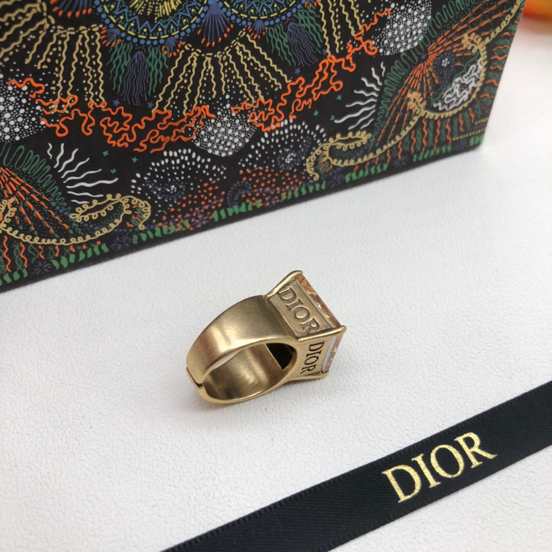 CD rhinestone open ring