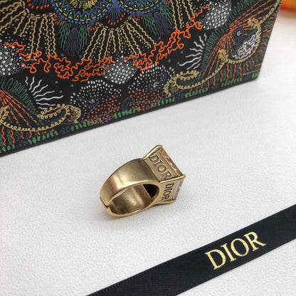 CD rhinestone open ring