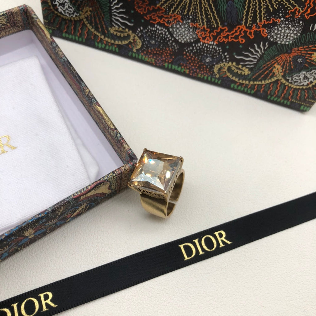 CD rhinestone open ring