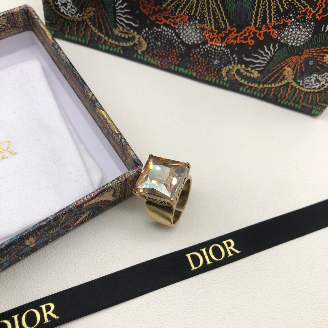 CD rhinestone open ring