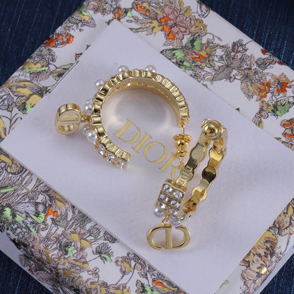 Fashion CD Pearl Earrings