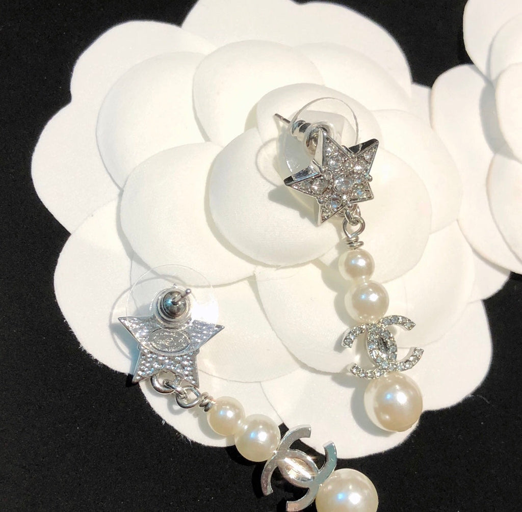 Fashion CC pendant pearl earrings