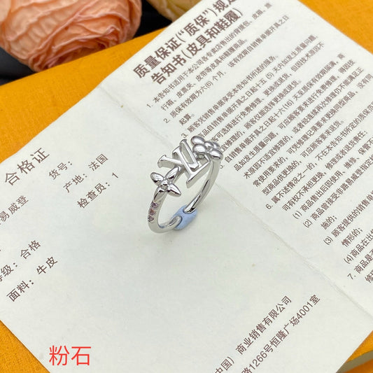 Four-leaf clover open ring