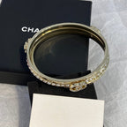 Fashion CC rhinestone bracelet