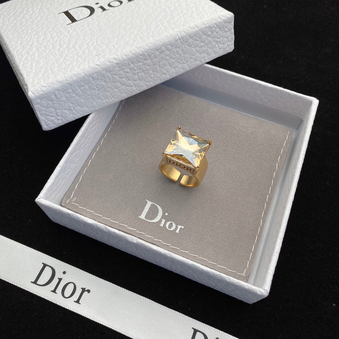 CD rhinestone open ring