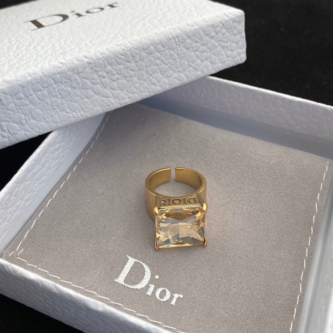 CD rhinestone open ring