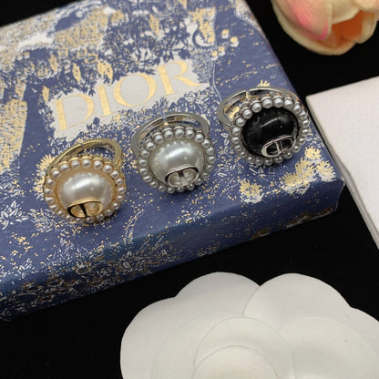 CC Rhinestone Open Ring