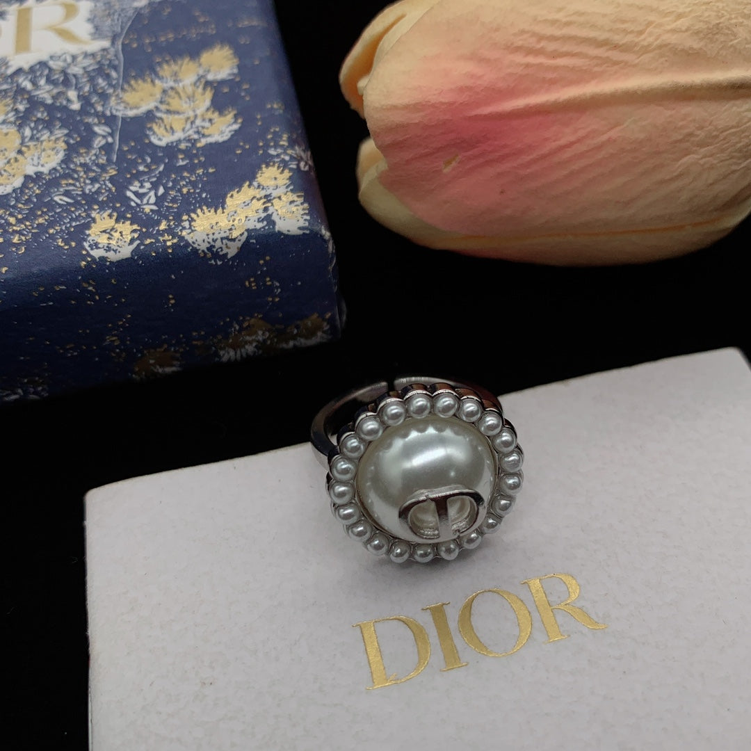 CC Rhinestone Open Ring