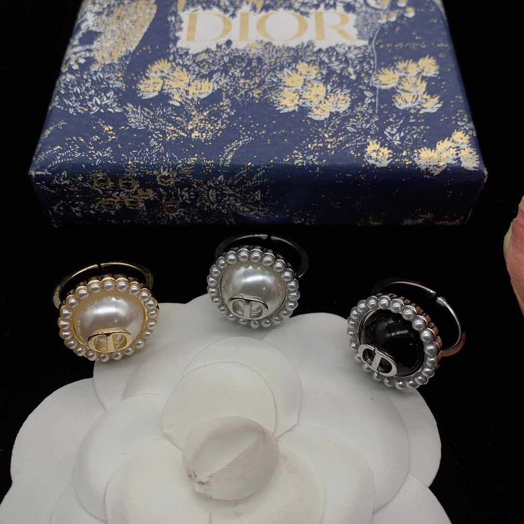 CC Rhinestone Open Ring