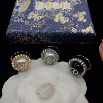 CC Rhinestone Open Ring