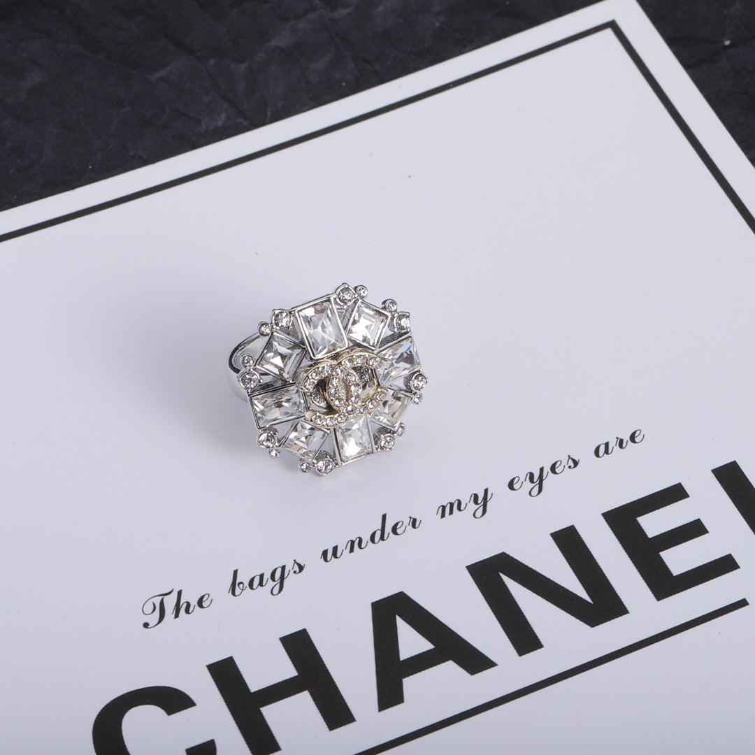 CC Diamond Rhinestone Ring