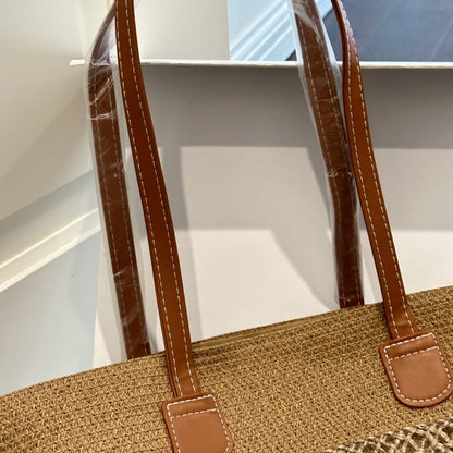 Fashionable YSL Hat Shoulder Bag Set