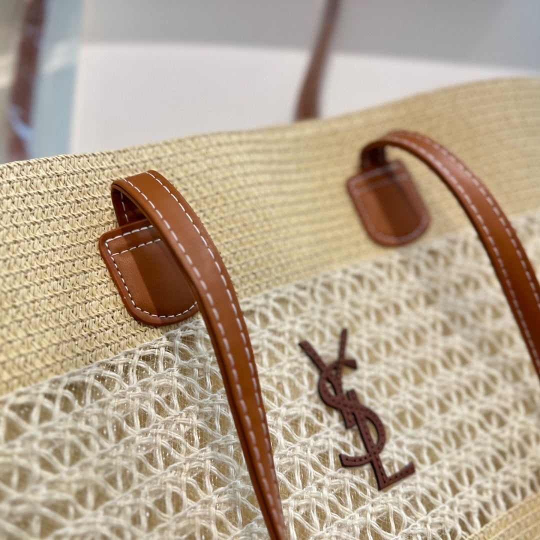 Fashionable YSL Hat Shoulder Bag Set