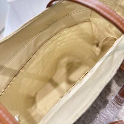 Fashionable CE Hat Shoulder Bag Set