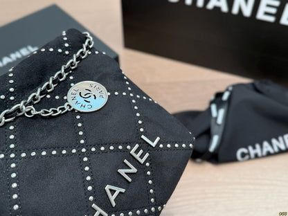 Fashionable CC Crossbody Bag