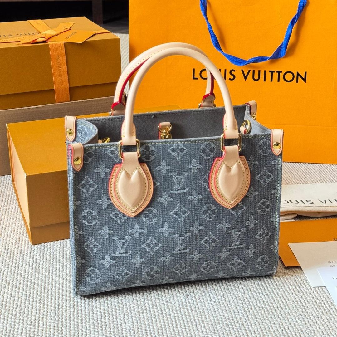 Fashionable Four-Leaf Clover Handbag Crossbody Bag