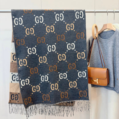 Fashionable GG Lettering Scarf