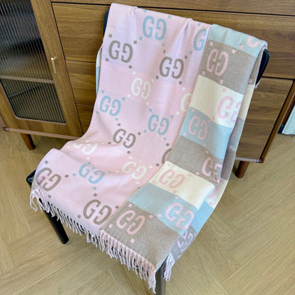Fashionable GG Lettering Scarf