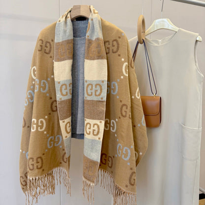 Fashionable GG Lettering Scarf