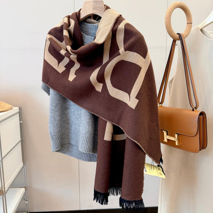 Fashionable BUR Letter Scarf