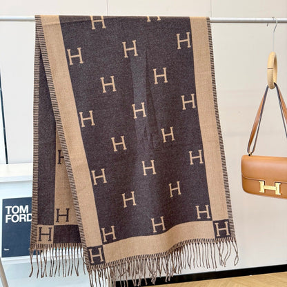 Fashionable H-shaped Scarf