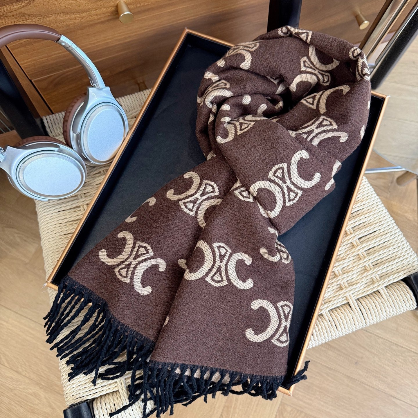 Fashionable CE Logo Scarf