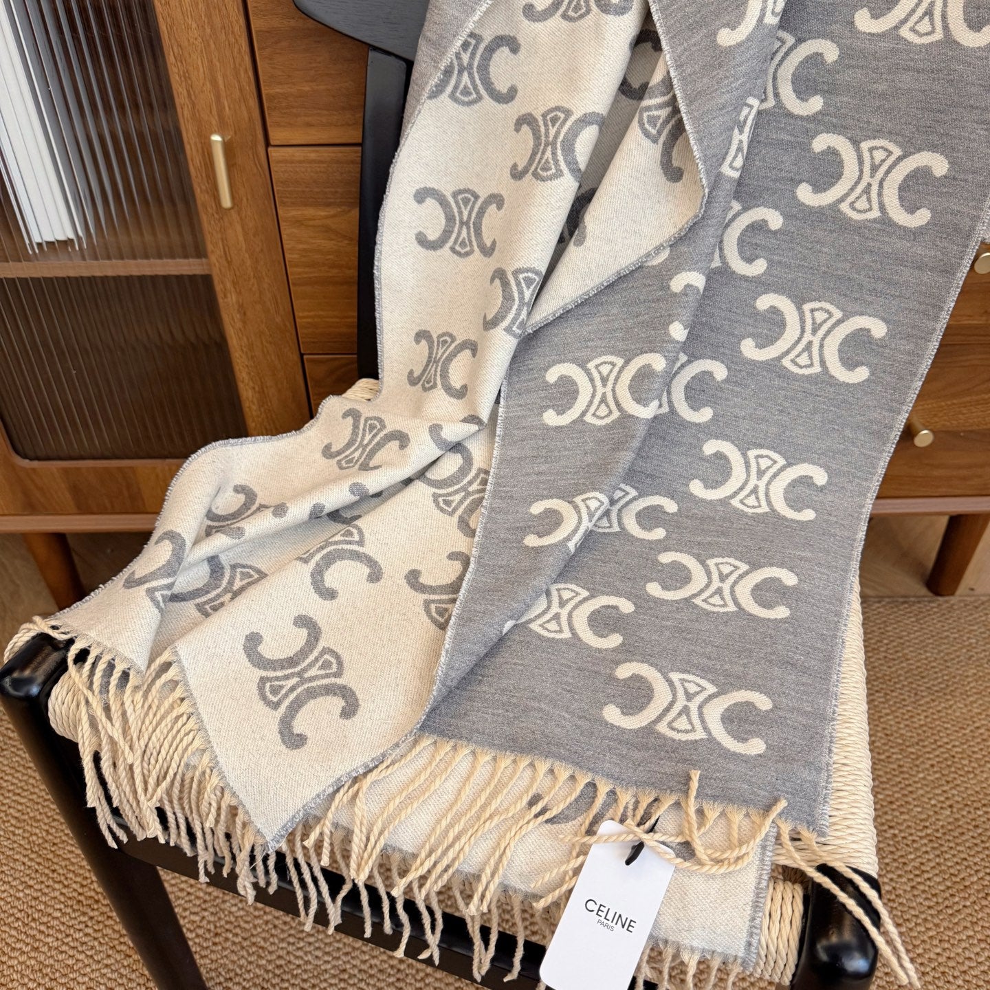 Fashionable CE Logo Scarf