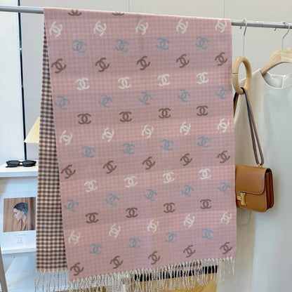 Fashionable CC Letter Scarf