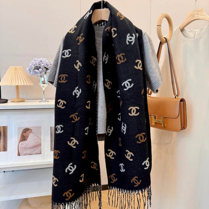 Fashionable CC Letter Scarf