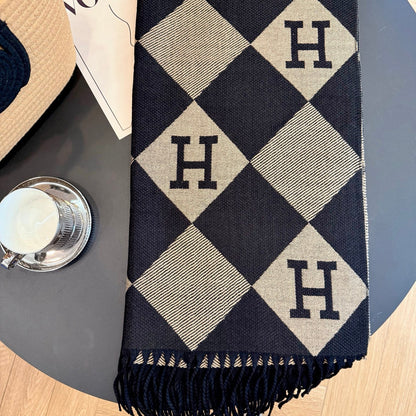 Fashionable H-Shaped Scarf
