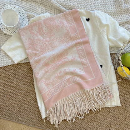 Fashionable CD Letter Scarf