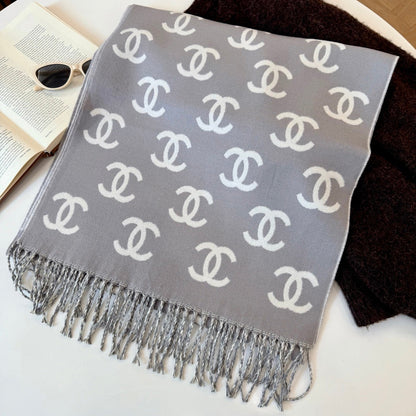 Fashionable CC Letter Scarf